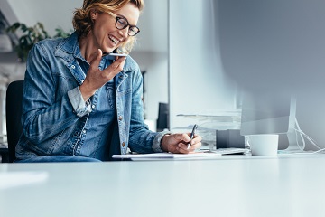 Contact Niebler Pyzyk for a consultation Milwaukee businesswoman delighted by low startup lawyer fees